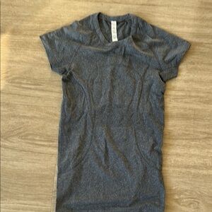 Lululemon Gray Swiftly T-Shirt